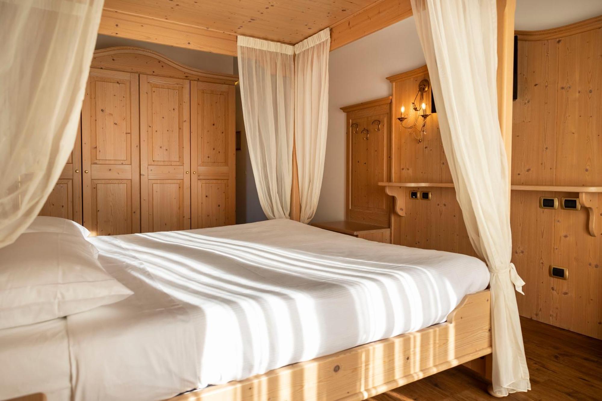 Beverly Alps Hotel & Spa Pinzolo Quarto foto