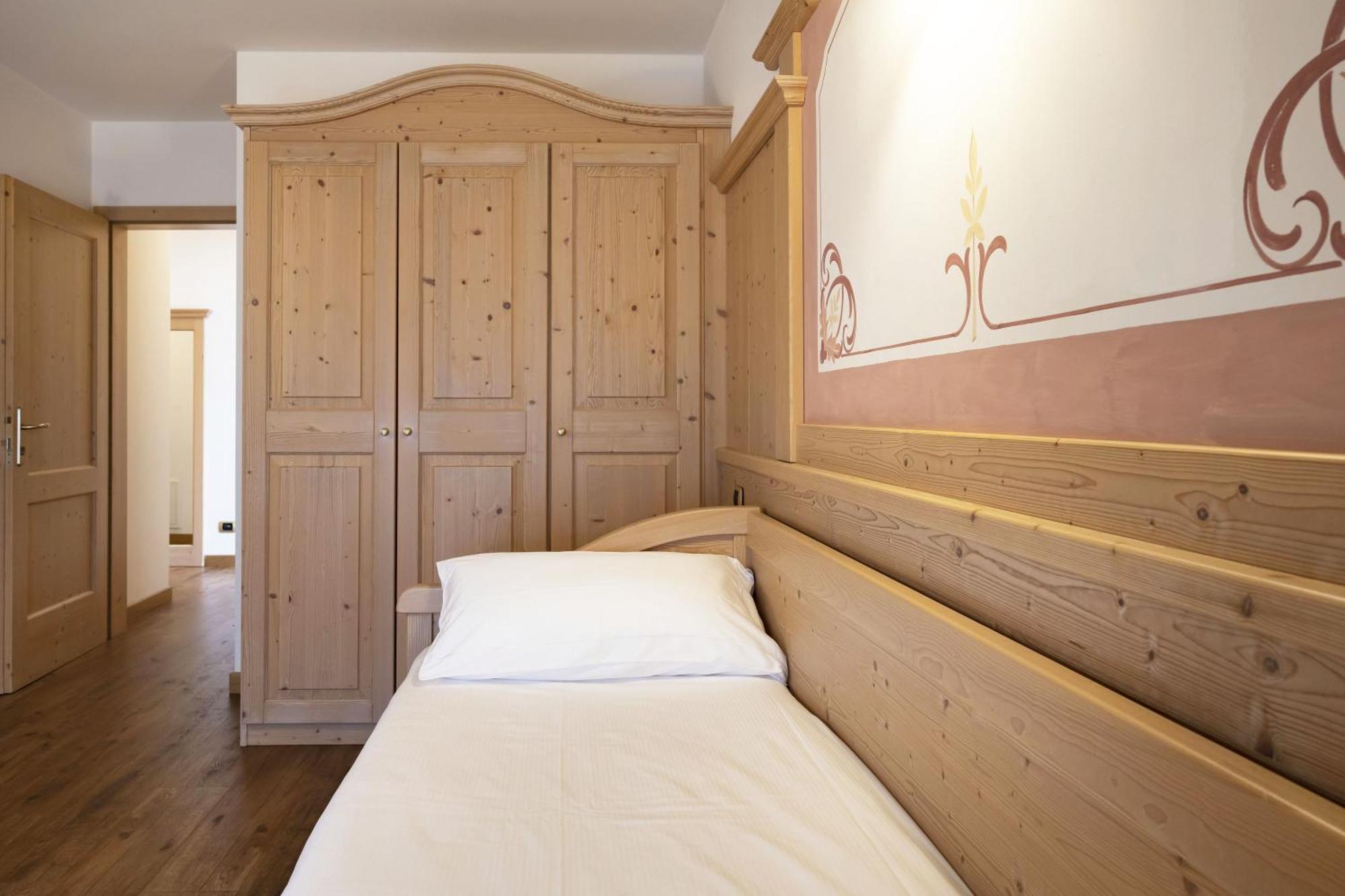 Beverly Alps Hotel & Spa Pinzolo Quarto foto