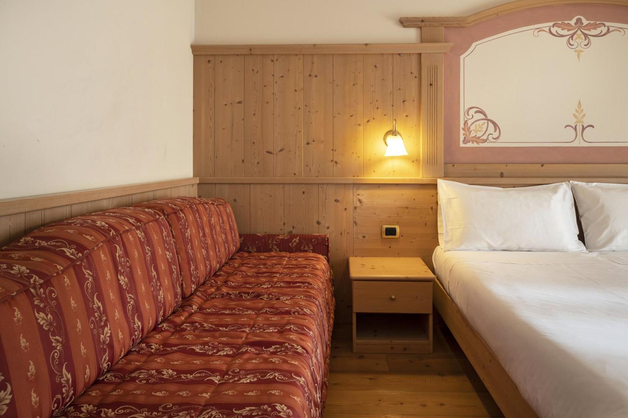 Beverly Alps Hotel & Spa Pinzolo Quarto foto